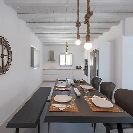 Villa Ninemia Luxury Villas Angairiá